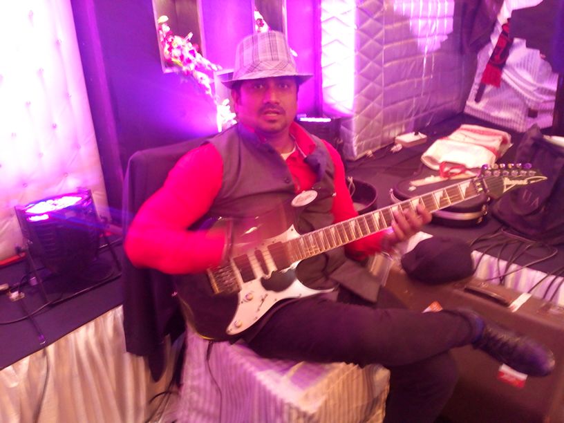 indian guitar players kuwait city kuwait