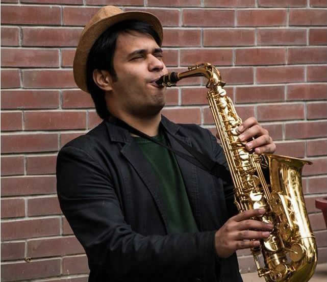 saxophone players kuwait city kuwait