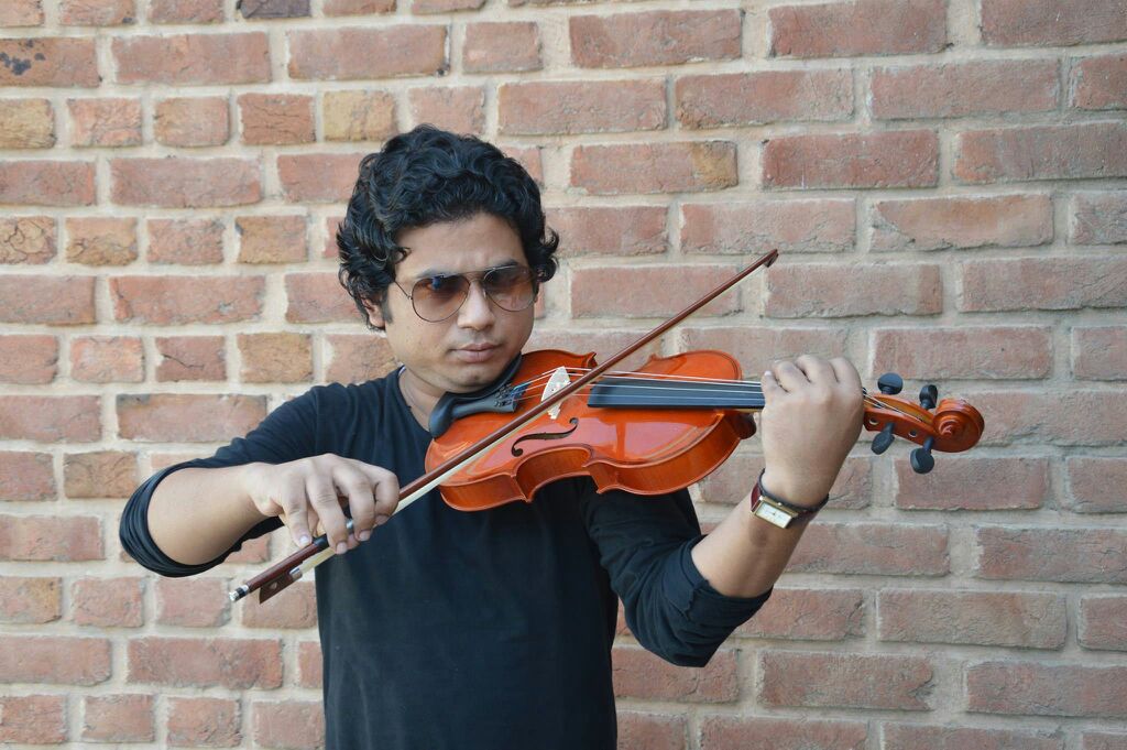 best violin players kuwait city kuwait